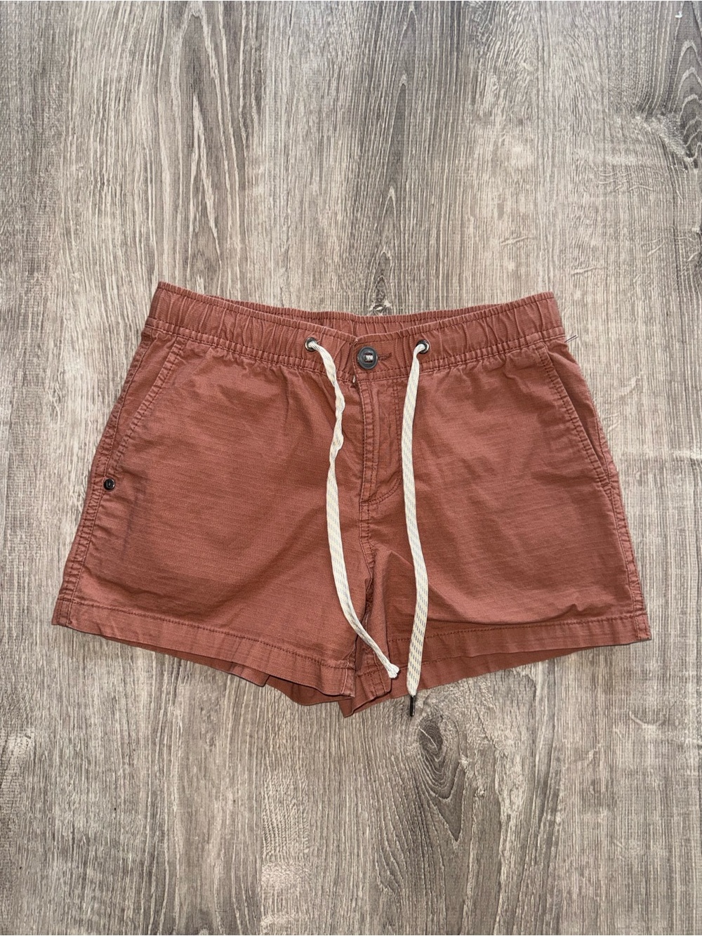 Women’s Vuori shorts